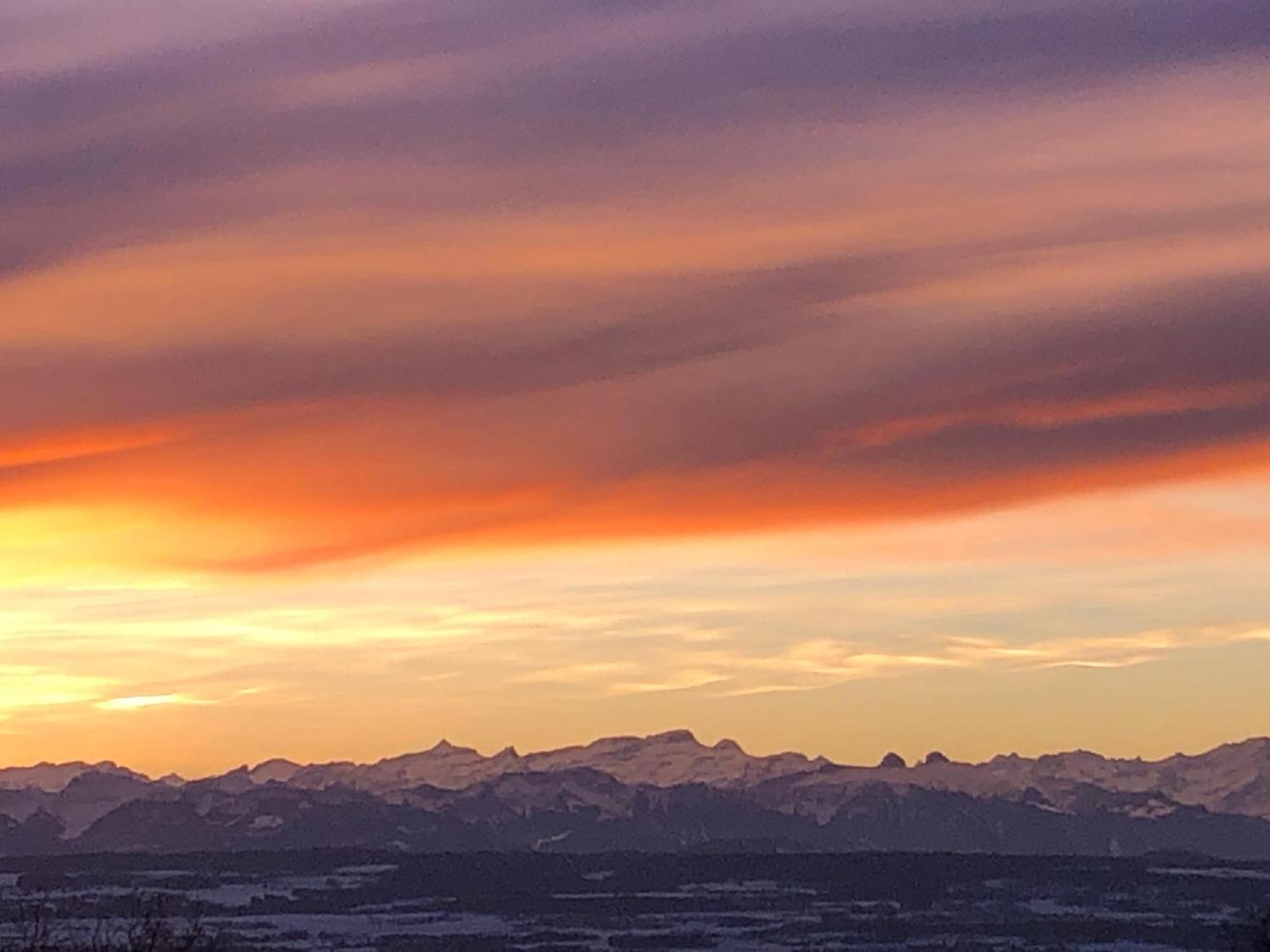 La Croisee Des Chemins Premier Exteriör bild