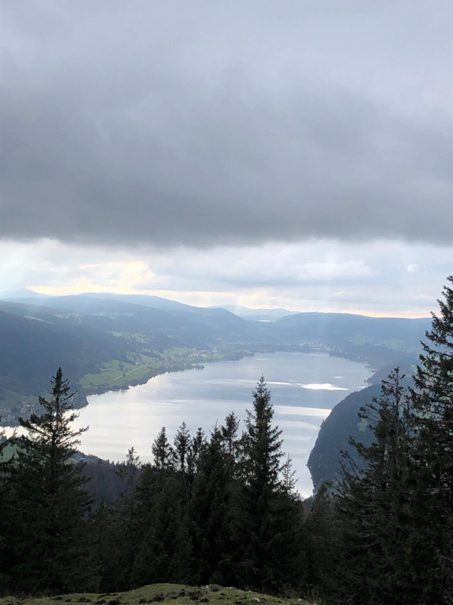La Croisee Des Chemins Premier Exteriör bild